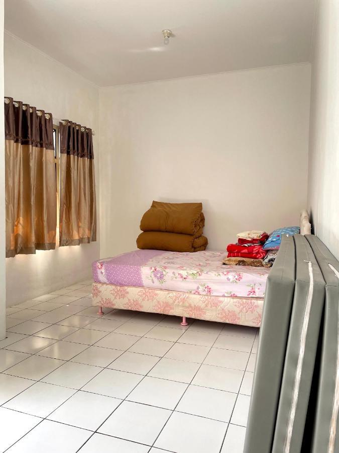 Villa Bukit Indah ブラスタギ エクステリア 写真